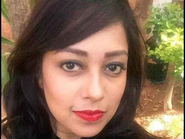 घर खाली नहीं होता तो होटल ले जाती थी