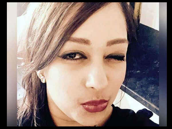चैटिंग पर भेजती थी नंगी तस्वीरें