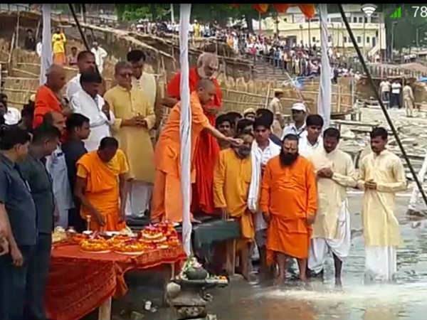 हिंदू से बड़ा सेक्युलर कौन