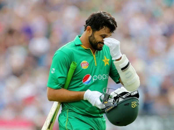 INDvsPAK: जब इस पाकिस्तानी खिलाड़ी को समझ नहीं आया दौड़ना किधर है और हो गया आऊट INDvsPAK: जब इस पाकिस्तानी खिलाड़ी को समझ नहीं आया दौड़ना किधर है और हो गया आऊट