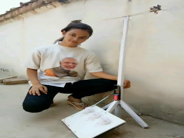 अस्पताल में पिता का खून देखकर बेटी ने आंख बंद नहीं की...खोल दी अस्पताल में पिता का खून देखकर बेटी ने आंख बंद नहीं की...खोल दी
