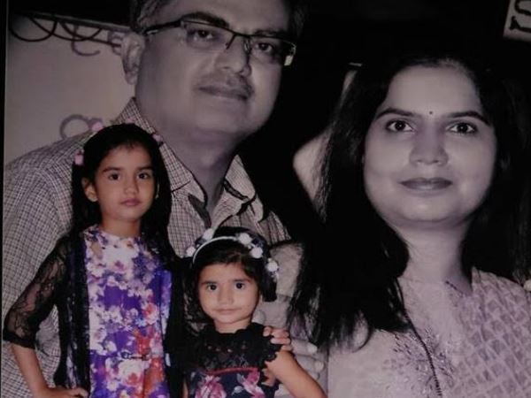 नागपुर लाया जाएगा अंड्रसकर परिवार का शव, केबल कार हादसे में हुई थी मौत नागपुर लाया जाएगा अंड्रसकर परिवार का शव, केबल कार हादसे में हुई थी मौत