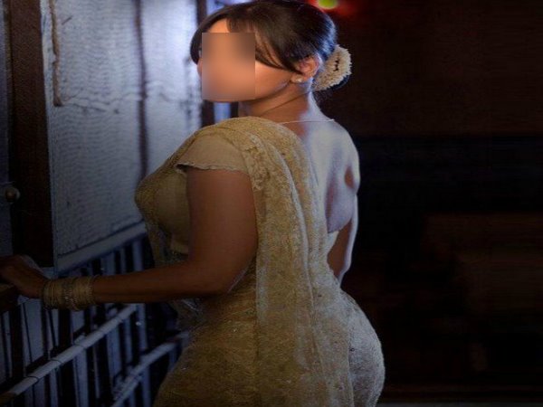 VIDEO: वो मर-मरकर करता रहा प्यार...रात में आया पत्नी का यार और दिया मार VIDEO: वो मर-मरकर करता रहा प्यार...रात में आया पत्नी का यार और दिया मार
