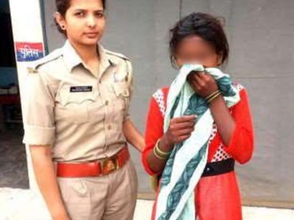कई दिनों तक कमरे में बंद कर बेटी संग की पिता ने मनमानी कई दिनों तक कमरे में बंद कर बेटी संग की पिता ने मनमानी