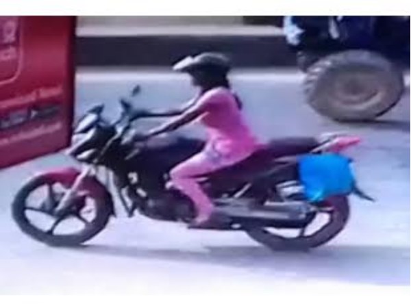 बाइक वाली कातिल हसीना की बनाने लगा ब्लू फिल्म, फिर... बाइक वाली कातिल हसीना की बनाने लगा ब्लू फिल्म, फिर...