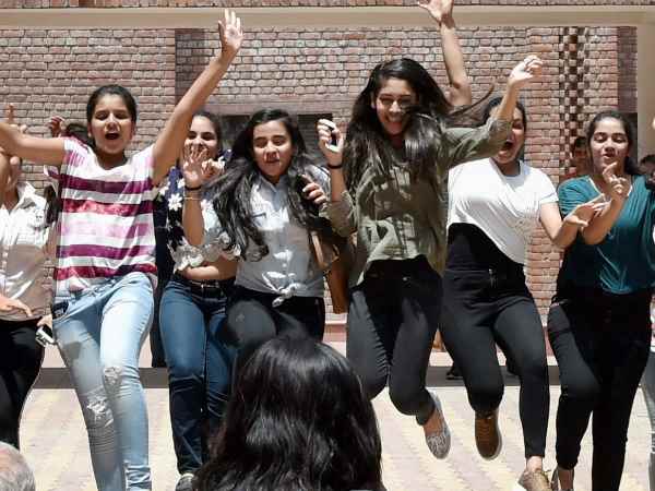 दुनियाभर में कम हुआ है इंजीनियरिंग का लगाव