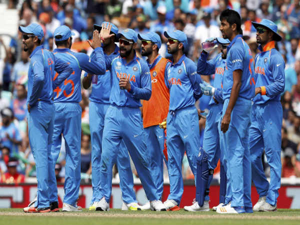 CT 2017: भारत - पाक के फाइनल पर लगा 2 हजार करोड़ का सट्टा, ये है दाम CT 2017: भारत - पाक के फाइनल पर लगा 2 हजार करोड़ का सट्टा, ये है दाम