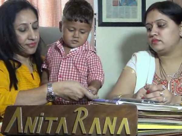 मेरठ रेलवे स्टेशन पर मिला मासूम बच्चा
