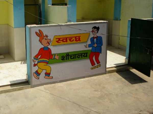 कई कोशिशे हुईं लेकिन ग्रामीण तैयार नहीं