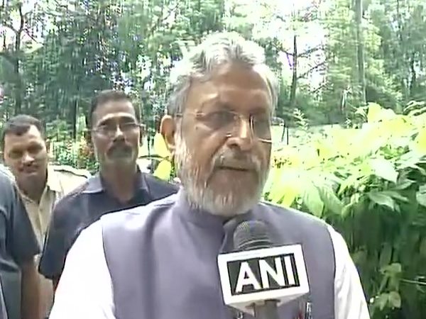 लालू के बेटों को मंत्रिमंडल से बाहर करें नीतीश