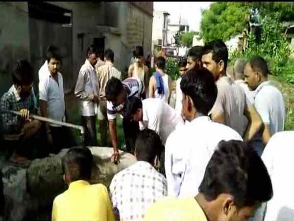 डाक्टर ने बच्ची को स्वस्थ बताया