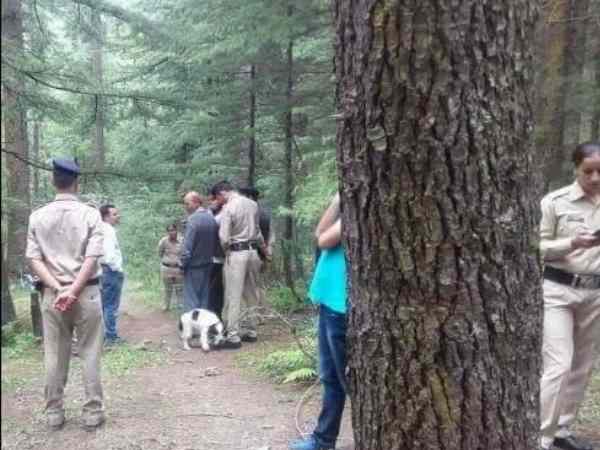 निर्ममता से हुई छात्रा की गैंगरेप के बाद हत्या