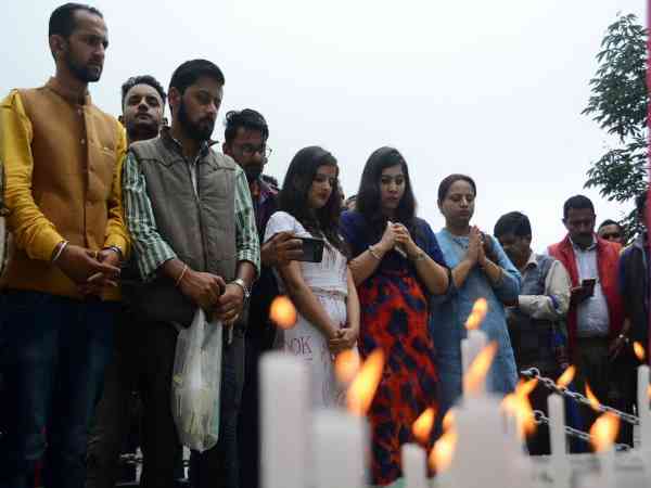दो दिन तक जंगल में लाश थी और किसी ने देखा नहीं?