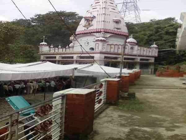 मंदिर की आज्ञा के बिना मंदिर से नहीं जा सकते