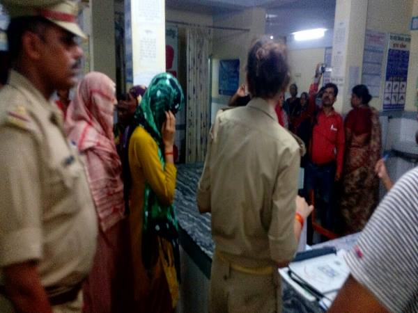पहरेदार बना कंपाउंडर, हैवान बना डॉक्टर