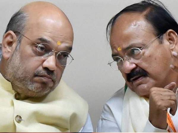 वह ऊषा के पति होकर ही खुश हैं