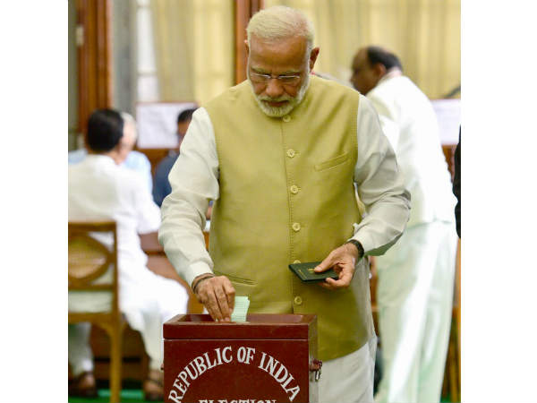 देश की धर्मनिरपेक्षता पर भी खतरा