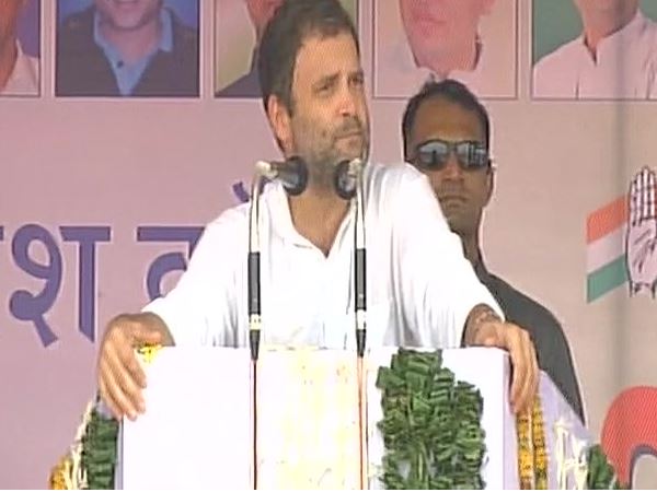 'किसान विरोधी है मोदी सरकार'