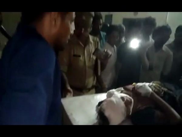 अकेला देखकर करने लगा छेड़खानी