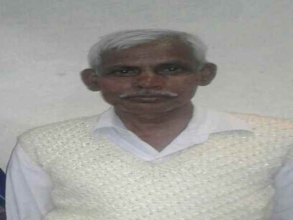 गैस सिलेण्डर से काटे गए ताले