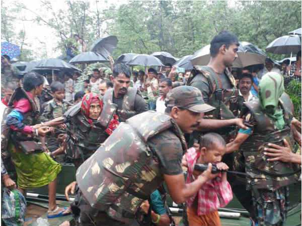 सेना और एनडीआरएफ राहत व बचाव कार्य जुटी