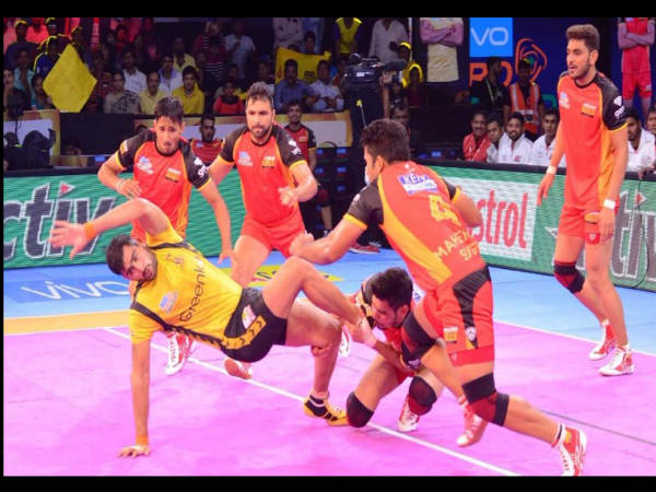 Pro Kabaddi League 2017: Bengaluru Bulls sail over Telugu Titans Pro Kabaddi League 2017: Bengaluru Bulls sail over Telugu Titans