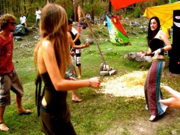 PICS: भारत में भी है मिनी इजराइल, यहां हमारे बीच रहते हैं ये लोग PICS: भारत में भी है मिनी इजराइल, यहां हमारे बीच रहते हैं ये लोग