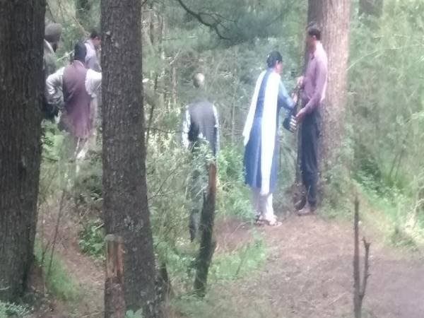 PICs: कोटखाई गैंगरेप जांच में CBI पहुंची गुड़िया के स्कूल, 72 साल बाद प्रशासन ने उठाया ये कदम... PICs: कोटखाई गैंगरेप जांच में CBI पहुंची गुड़िया के स्कूल, 72 साल बाद प्रशासन ने उठाया ये कदम...