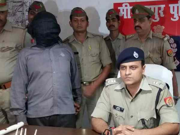साले ने दी जीजा को बीवी से छेड़खानी की सजा,मारकर छत से फेंका साले ने दी जीजा को बीवी से छेड़खानी की सजा,मारकर छत से फेंका