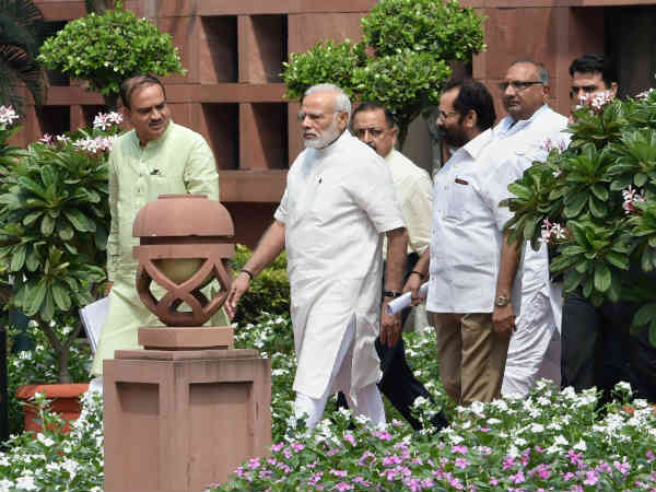 जांच रिपोर्ट मीडिया में लीक