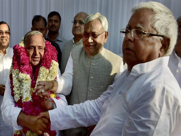हो सकती है शरद से मुलाकात