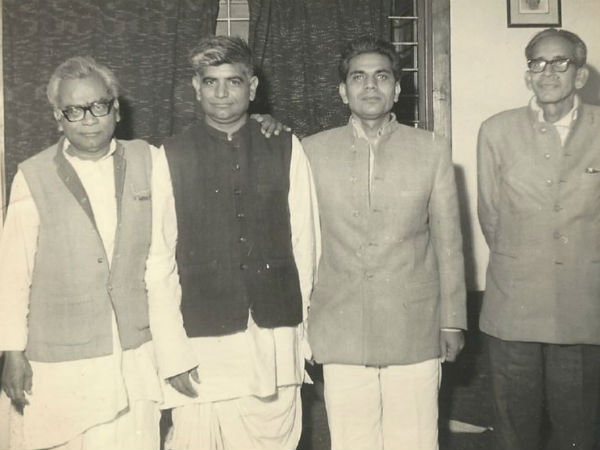 नेहरू से अलग थी विचारधारा