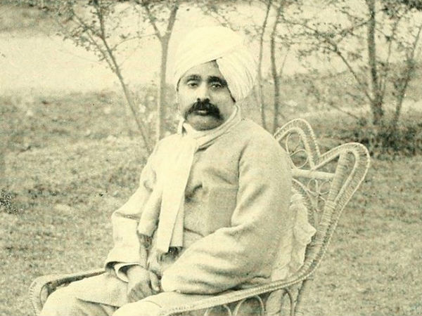 प्रारंभिक जीवन