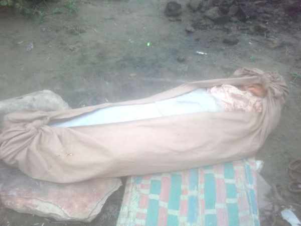इलाहाबाद में फिर से साधु की हत्या, संगम तट पर मिली सिर कूंची लाश इलाहाबाद में फिर से साधु की हत्या, संगम तट पर मिली सिर कूंची लाश