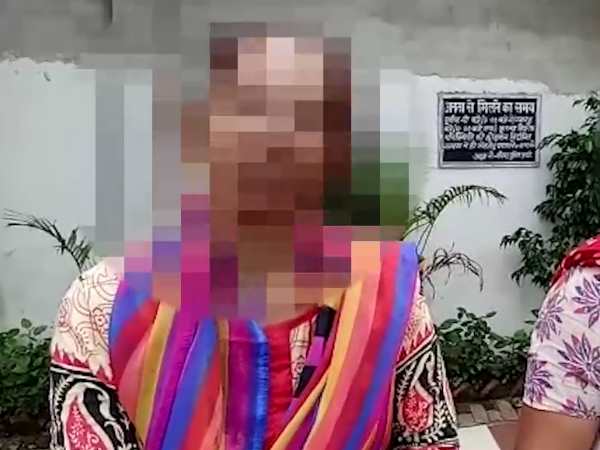 बीवी को दोस्तों से संबंध बनाने को किया मजबूर, चलाया हथियार बीवी को दोस्तों से संबंध बनाने को किया मजबूर, चलाया हथियार