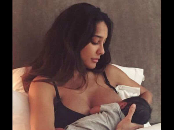 Lisa Haydon posts breastfeeding pic with son, shares important message Lisa Haydon posts breastfeeding pic with son, shares important message