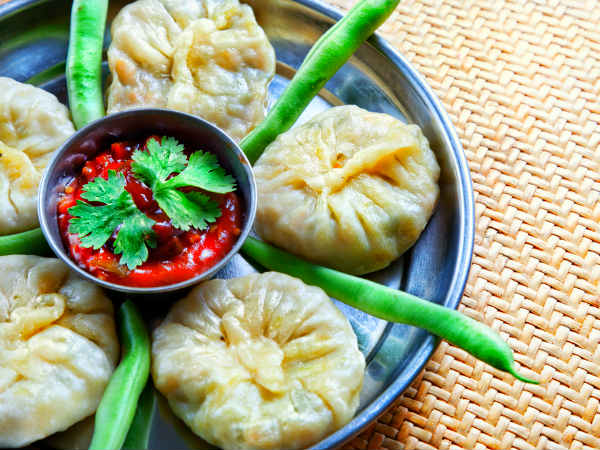 momos momos