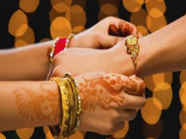 रक्षाबंधन पर बहन को तोहफे में देने वाला था मकान, वही बन गया भाई का काल रक्षाबंधन पर बहन को तोहफे में देने वाला था मकान, वही बन गया भाई का काल