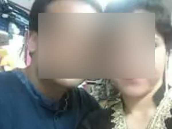 अश्लील फोटो खींच सालभर किया रेप, सीएम योगी से युवती की गुहार अश्लील फोटो खींच सालभर किया रेप, सीएम योगी से युवती की गुहार