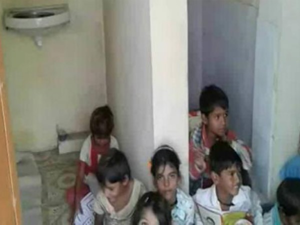 student force to study in toilet in madhya Pradesh's Neemuch student force to study in toilet in madhya Pradesh's Neemuch