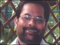 'लिपस्टिक लगानेवालों का विरोध' 'लिपस्टिक लगानेवालों का विरोध'