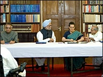 दिल्ली में सुरक्षा मामलों पर शीर्ष बैठक दिल्ली में सुरक्षा मामलों पर शीर्ष बैठक