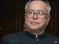 ...तो अगला क़दम उठाएँगे: प्रणव ...तो अगला क़दम उठाएँगे: प्रणव