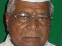 केंद्रीय मंत्री पर हत्या के षड्यंत्र का मामला केंद्रीय मंत्री पर हत्या के षड्यंत्र का मामला