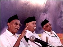 भागवत होंगे नए आरएसएस प्रमुख भागवत होंगे नए आरएसएस प्रमुख