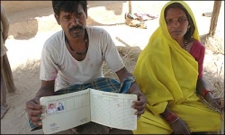 कहीं भ्रष्टाचार तो कहीं उपेक्षा की भेंट चढ़ा नरेगा कहीं भ्रष्टाचार तो कहीं उपेक्षा की भेंट चढ़ा नरेगा