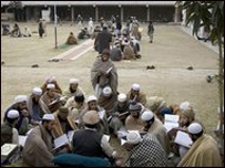 सूफ़ी मोहम्मद के सहयोगियों की मौत सूफ़ी मोहम्मद के सहयोगियों की मौत