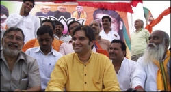 वरुण पर मुक़दमा चलाने की अनुमति वरुण पर मुक़दमा चलाने की अनुमति