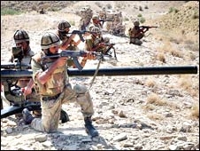 लश्करे झँगवी के प्रमुख ड्रोन हमले में मारे गए लश्करे झँगवी के प्रमुख ड्रोन हमले में मारे गए