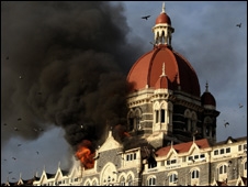 भारत पर राजनीतिक फ़ायदा उठाने का आरोप भारत पर राजनीतिक फ़ायदा उठाने का आरोप